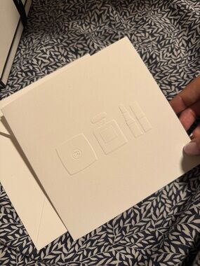 CHANEL Cream Embossed Cosmetic Icons Thank You Card